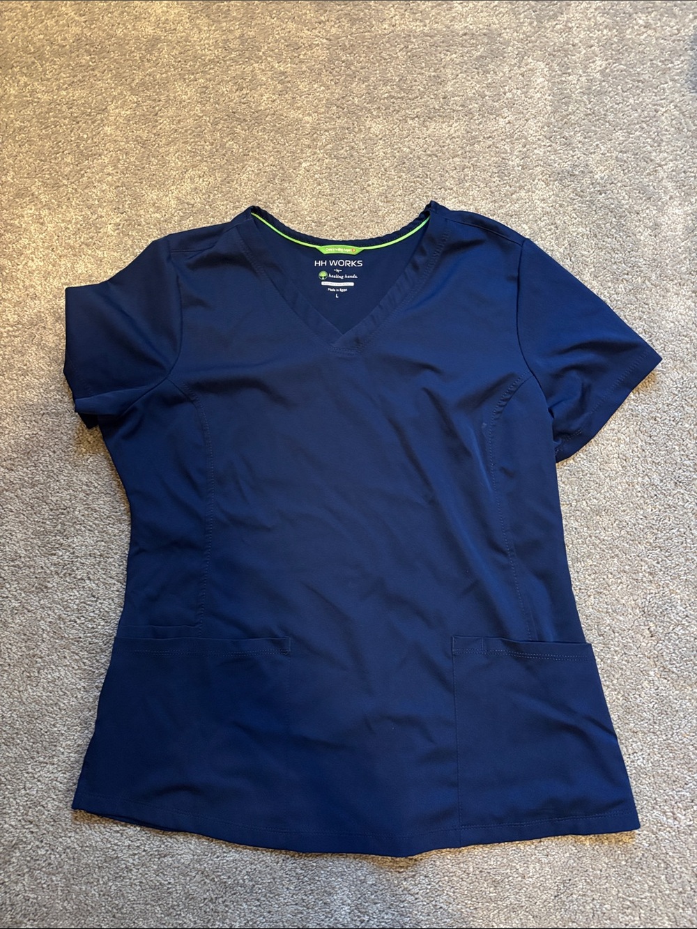 Healing Hands Women’s Navy V-Neck Short Sleeve Scrub Top (L)